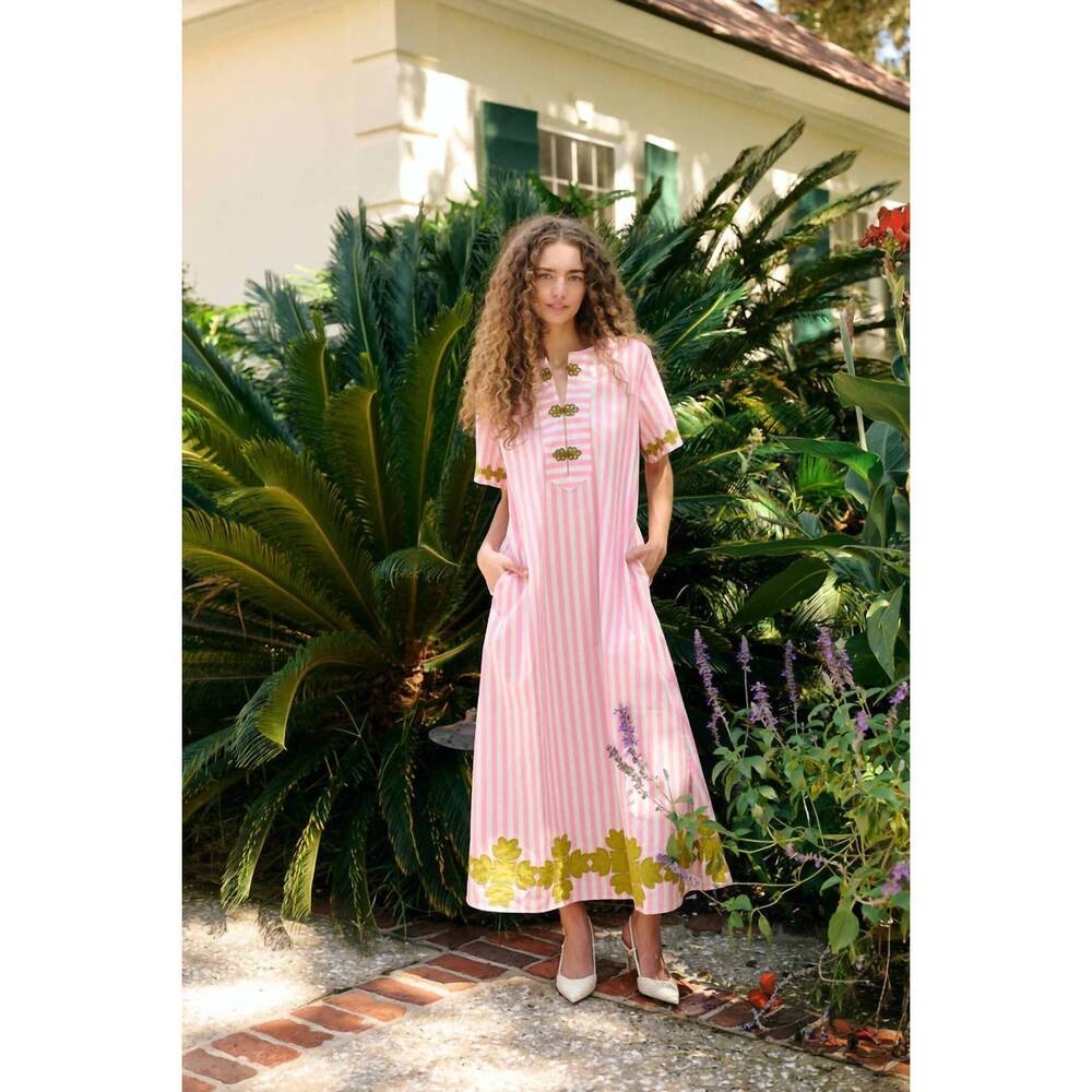 NEW BROOKS AVENUE short sleeve maxi kaftan dress in pink stripe